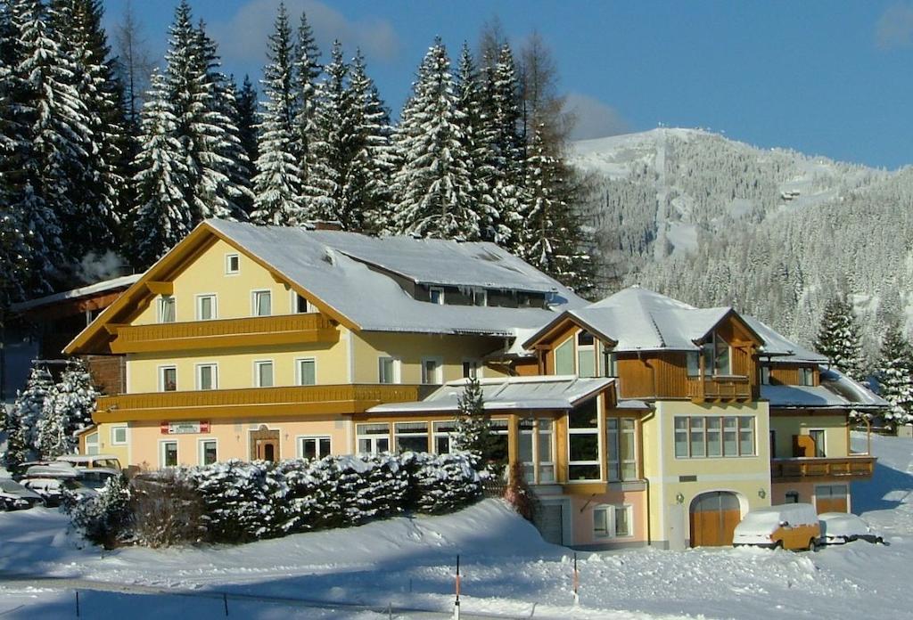 Hotel Gasthof Buchbauer Bad Sankt Leonhard im Lavanttal Buitenkant foto
