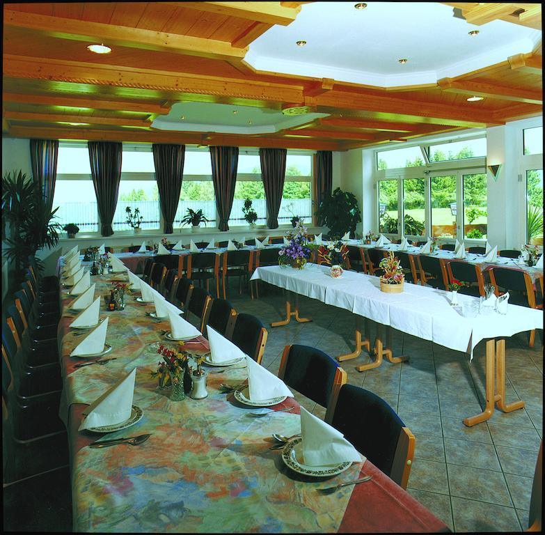 Hotel Gasthof Buchbauer Bad Sankt Leonhard im Lavanttal Buitenkant foto