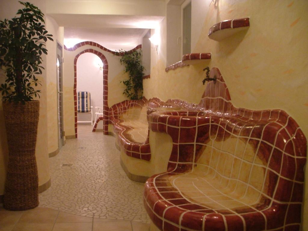 Hotel Gasthof Buchbauer Bad Sankt Leonhard im Lavanttal Buitenkant foto