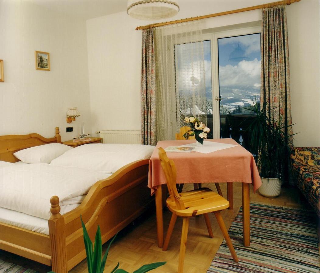 Hotel Gasthof Buchbauer Bad Sankt Leonhard im Lavanttal Buitenkant foto